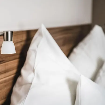 Hotel Hohenlohe 3*